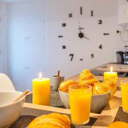 Beautiful Renovated Studio With View- Old Hyères المظهر الخارجي الصورة