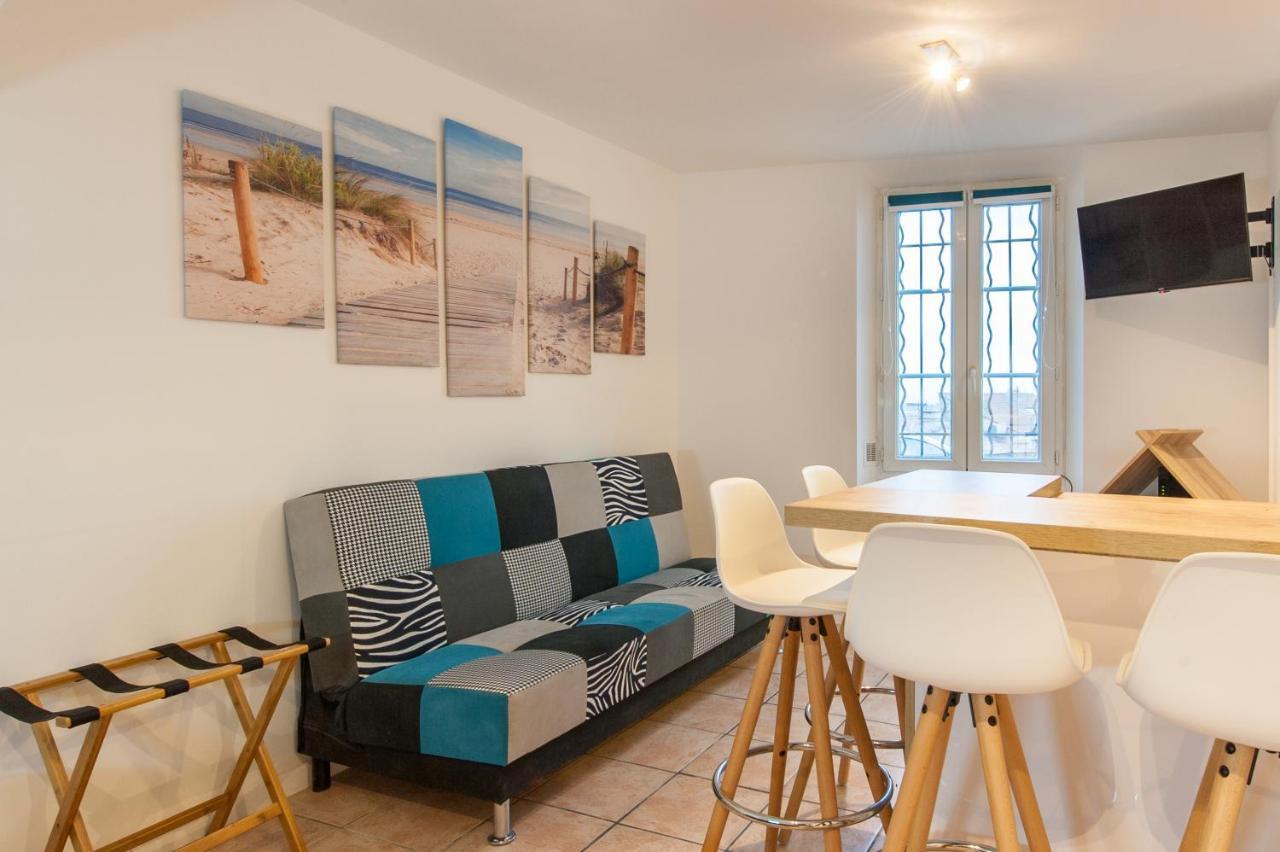 Beautiful Renovated Studio With View- Old Hyères المظهر الخارجي الصورة