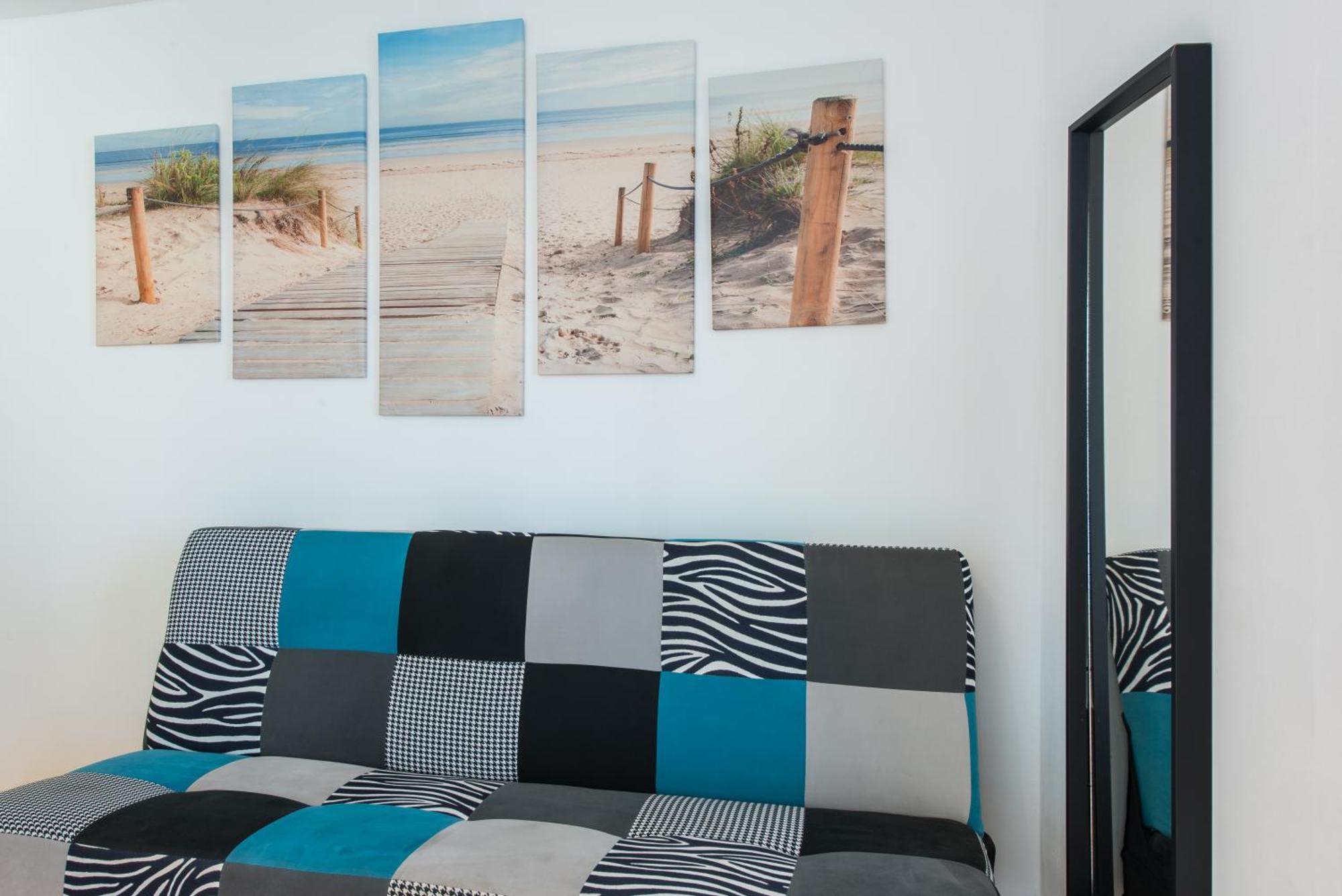 Beautiful Renovated Studio With View- Old Hyères المظهر الخارجي الصورة